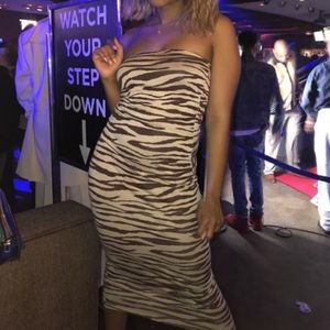 Fashion nova: zebra midi dress